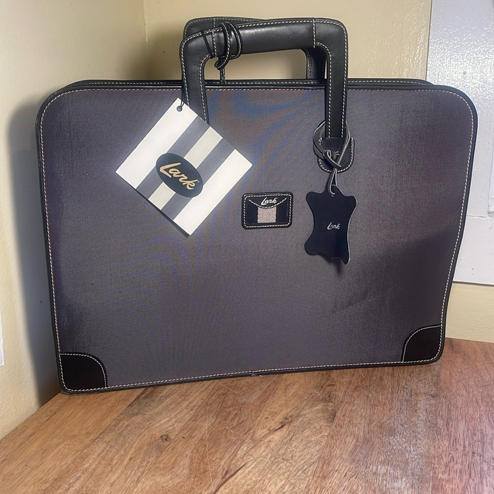 Lark vintage briefcase 16” x 12”. NWT